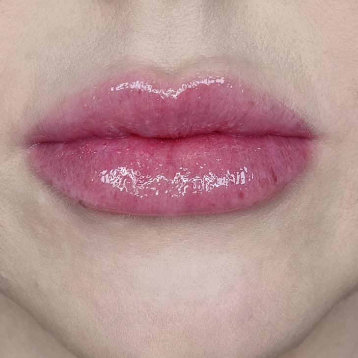 Glass Act Lip gloss Glass Centre of Attention Makeup